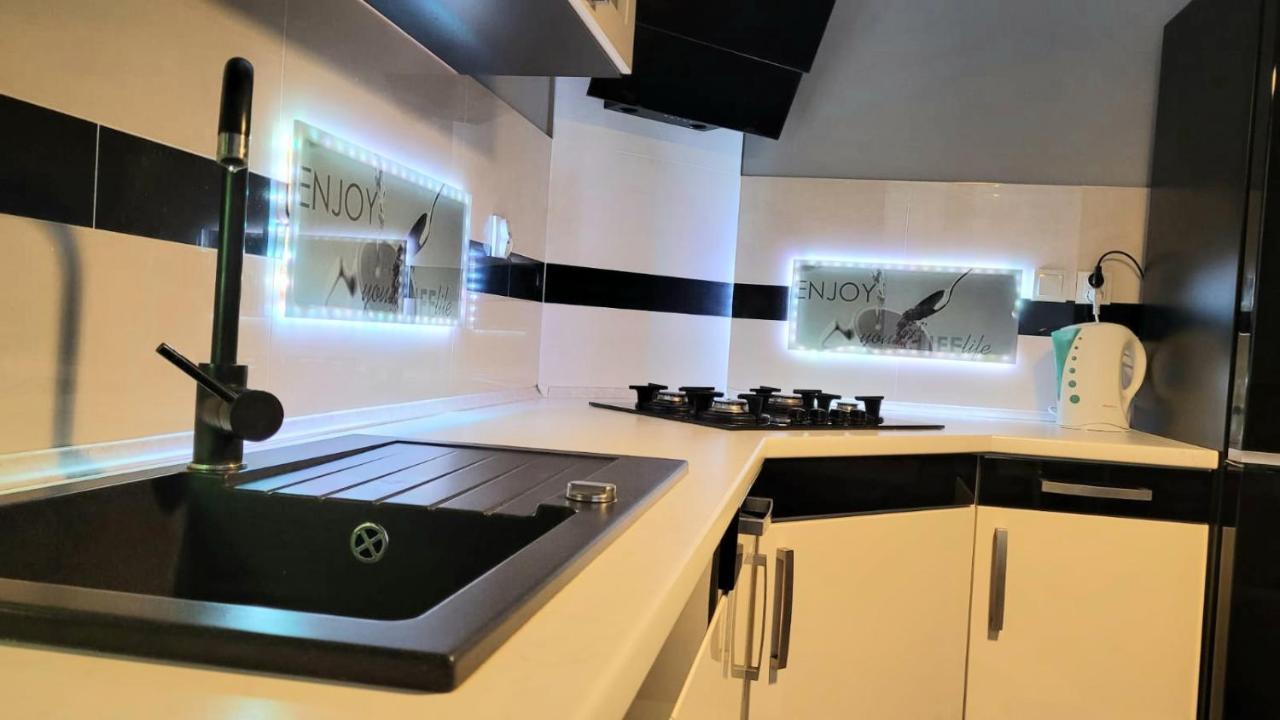 Apartment Luxury Oasis Srodmiescie Downtown 3 Os كراكوفيا المظهر الخارجي الصورة