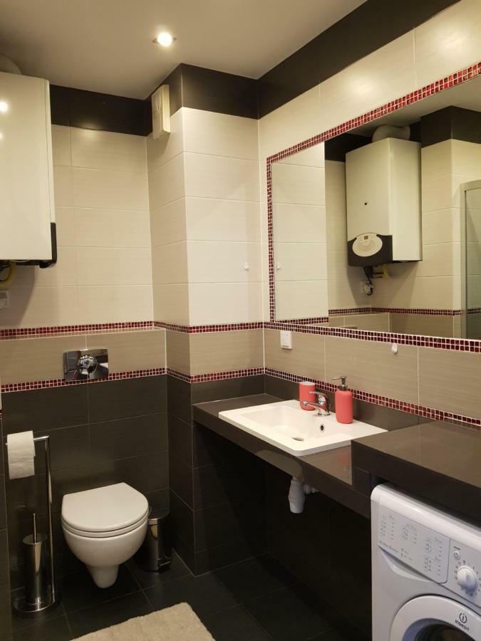 Apartment Luxury Oasis Srodmiescie Downtown 3 Os كراكوفيا المظهر الخارجي الصورة
